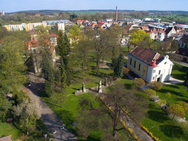 Synagoga a židovský hřbitov v Novém Bydžově