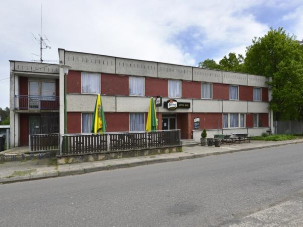 Hotel Bor