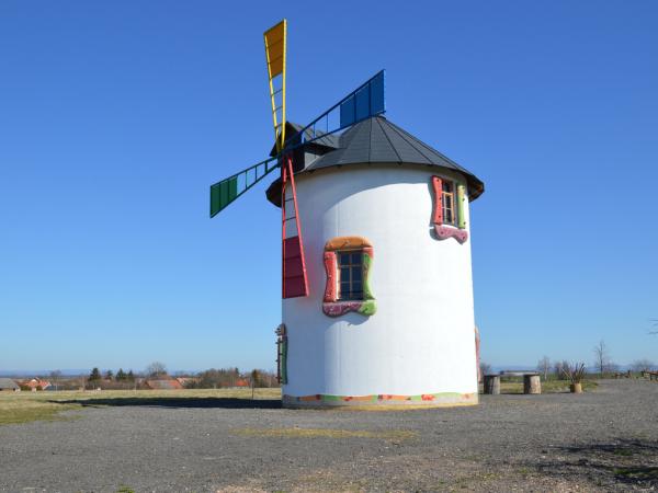 Větrný mlýn v Černilově